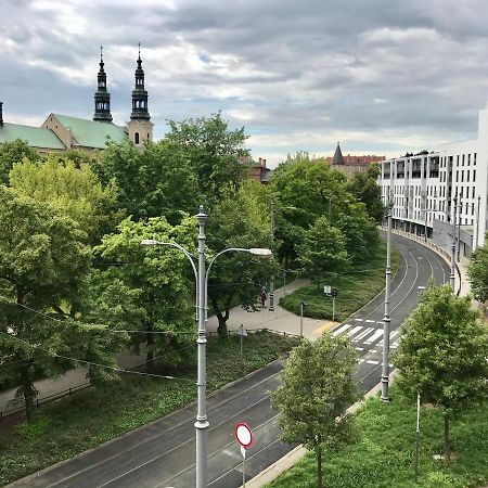 Poznan Rents - Apartamenty Stare Miasto Parking Gratis Ngoại thất bức ảnh