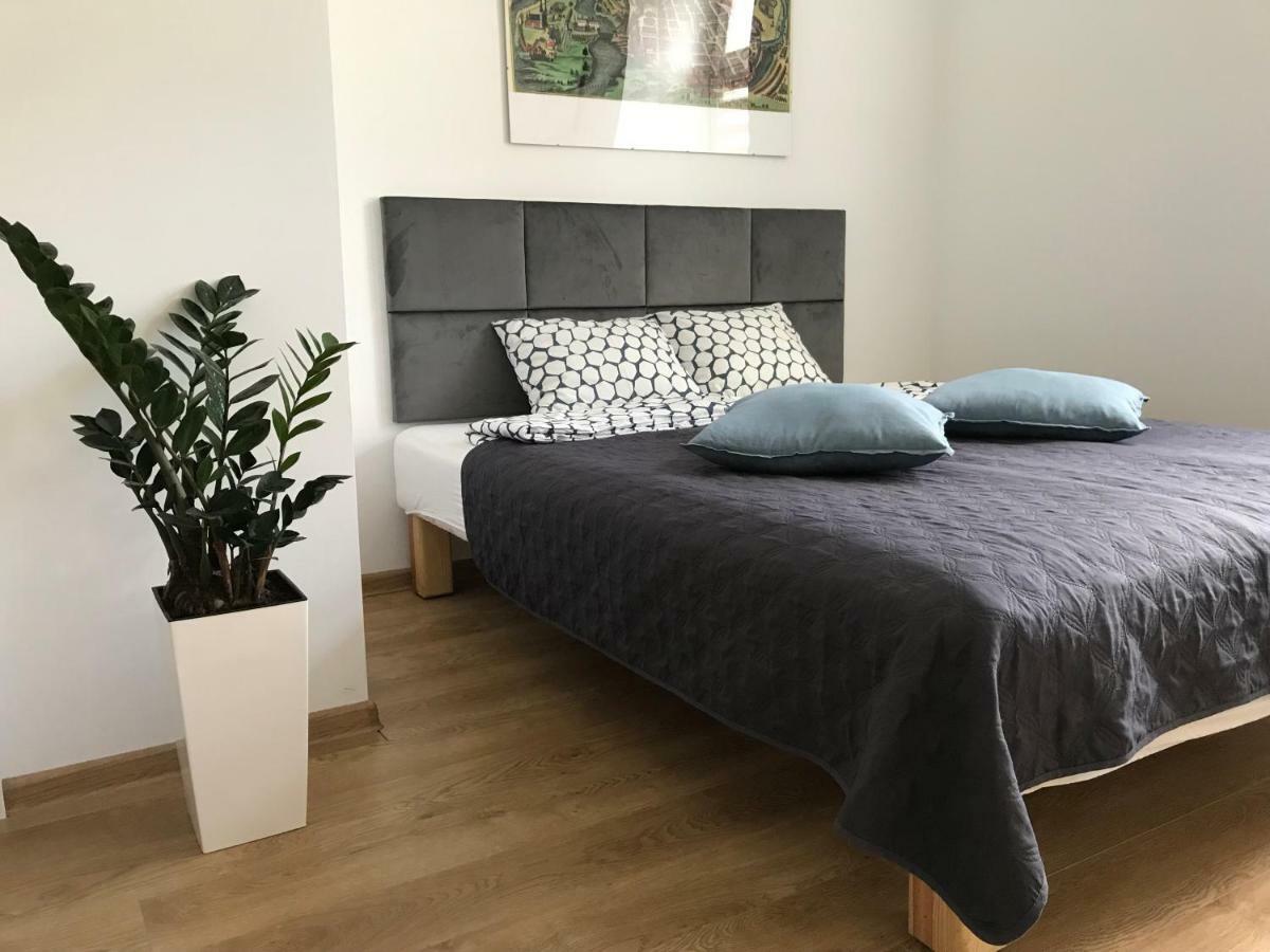 Poznan Rents - Apartamenty Stare Miasto Parking Gratis Ngoại thất bức ảnh
