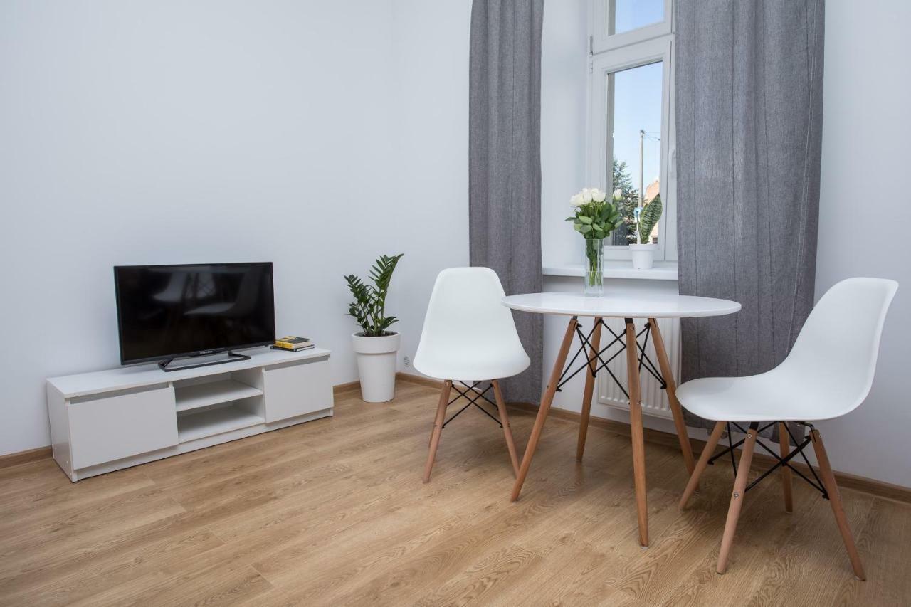 Poznan Rents - Apartamenty Stare Miasto Parking Gratis Ngoại thất bức ảnh
